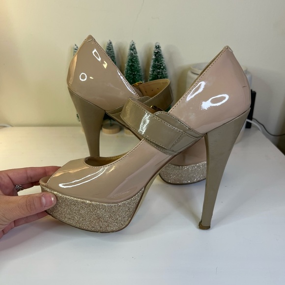 Steve Madden P-Saassi Platform Mary Jane Heels - Picture 2 of 10